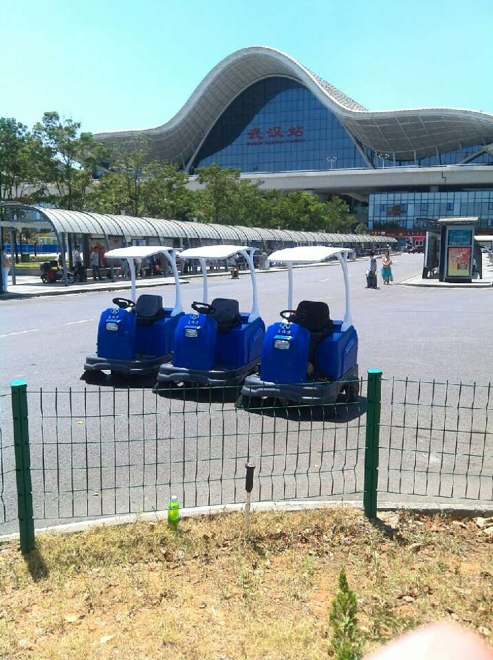 熱烈慶祝我司產(chǎn)品進駐武漢火車站、汽車站！